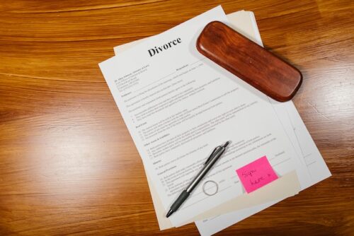 divorce petition and pen